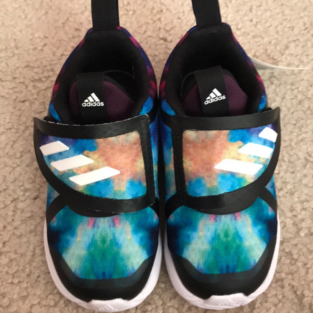 NWT - Adidas FortaRun Kids Shoes